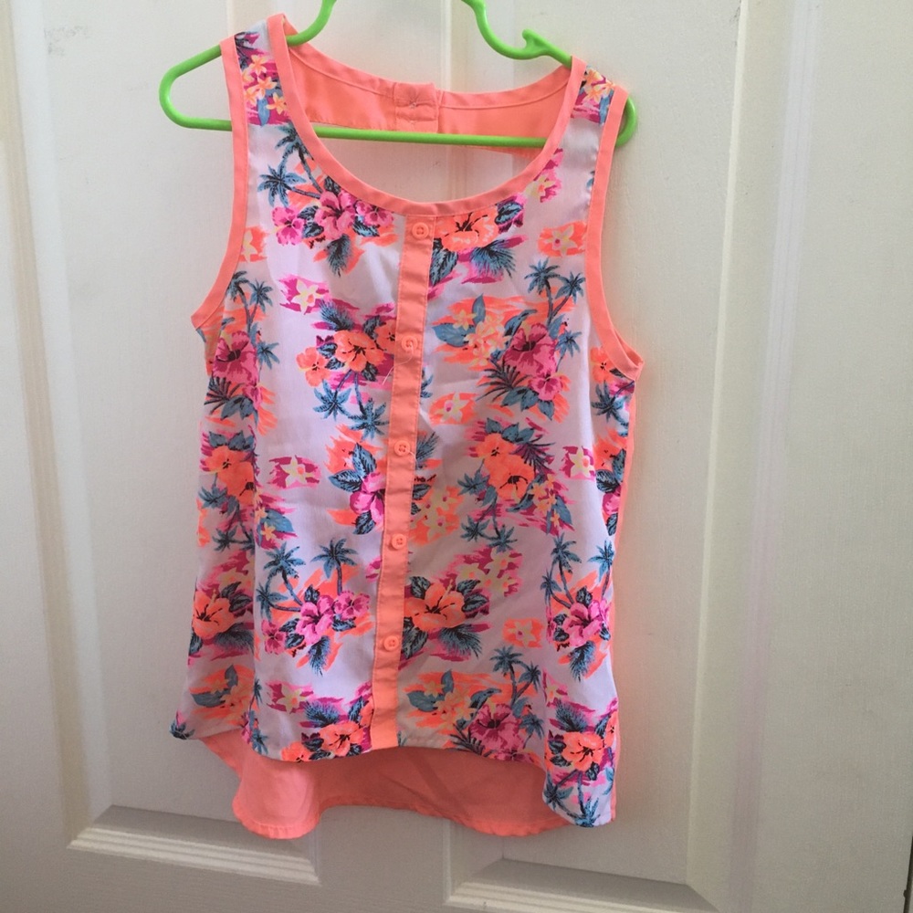 FINAL MARKDOWN Girls jordache top small 6-6x